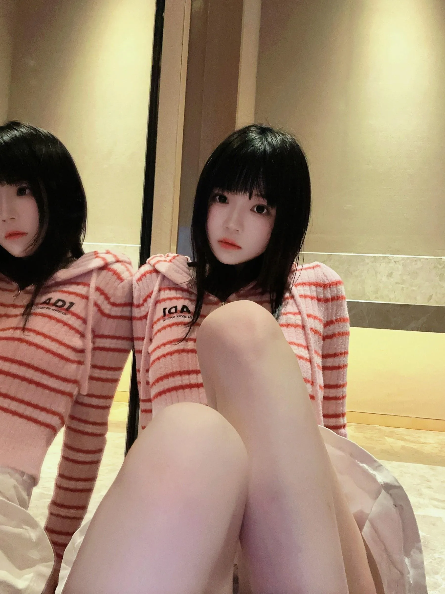 桜桃喵 – NO.166 条纹毛衣 [22P]插图7